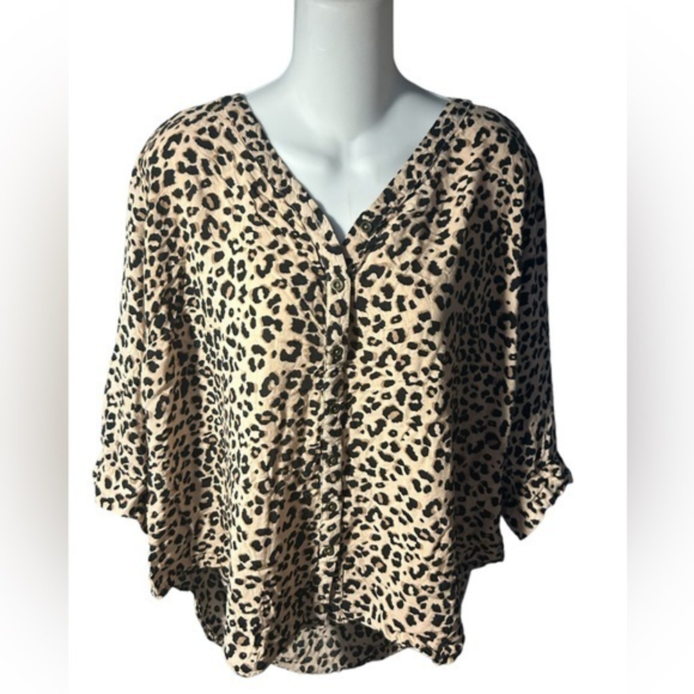 Torrid Leopard Blouse,‎ Size 3